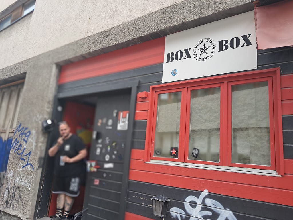 Still Untitled_Box Davos